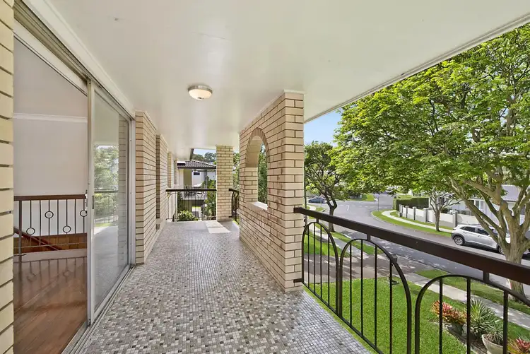 Second view of Homely house listing, 5 Melon Street, Mansfield QLD 4122