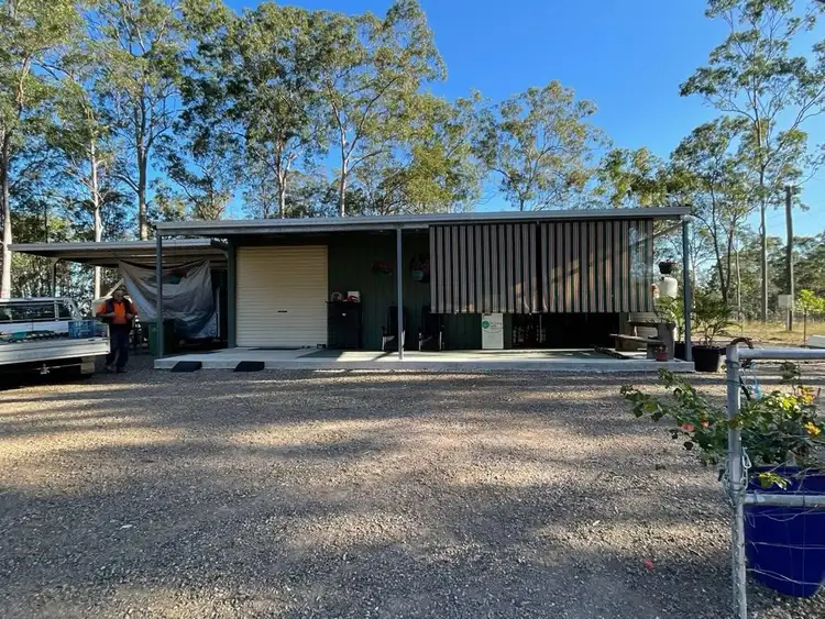2896 Gatton - Esk Road