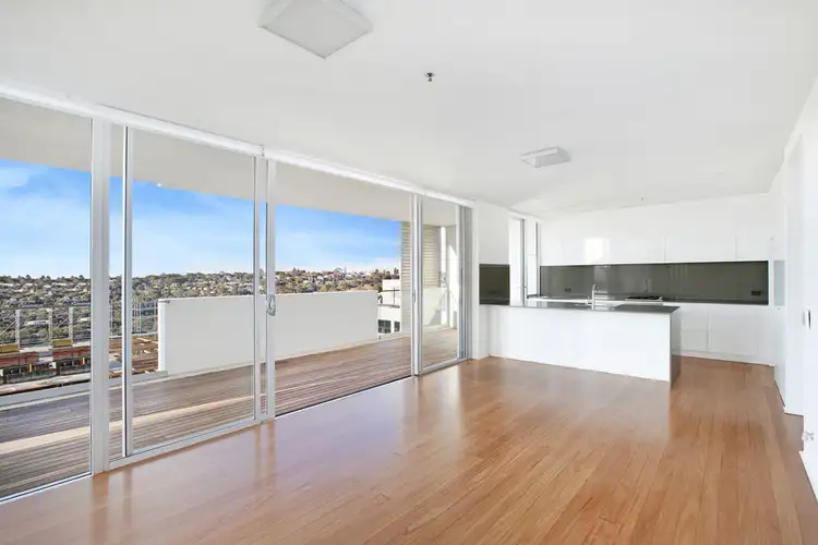 310-330 Oxford Street