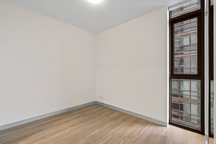 Fifth view of Homely apartment listing, 1302/109 Clarendon Street, Southbank VIC 3006