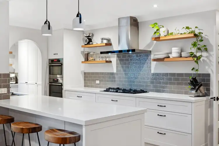 1 Airlie Street, Kallaroo WA 6025