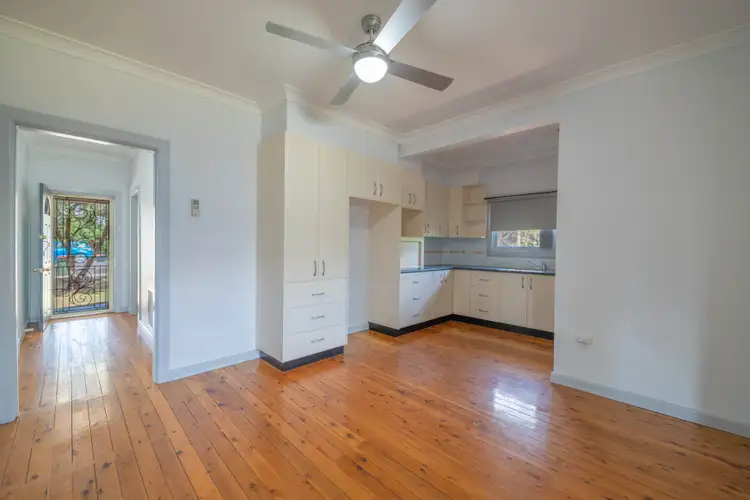 Third view of Homely house listing, 10 Carrington Street, Parkes NSW 2870