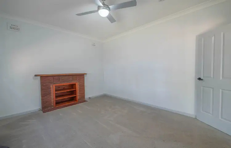 Fifth view of Homely house listing, 10 Carrington Street, Parkes NSW 2870