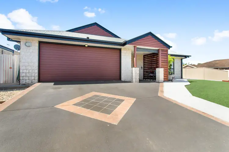 14 Amity Drive, Rothwell QLD 4022