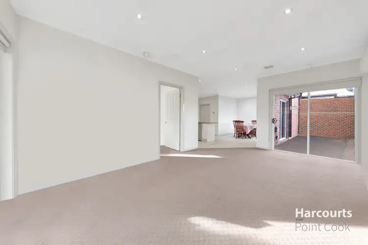 Sixth view of Homely house listing, 1 Rachael Court, Seabrook VIC 3028