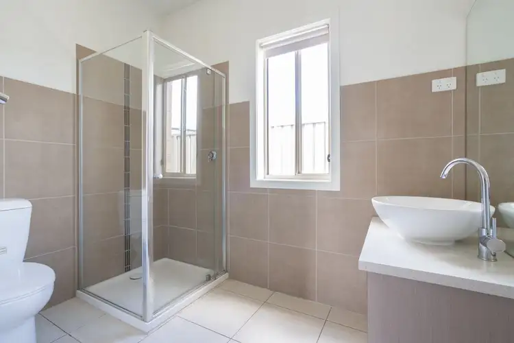 Fifth view of Homely unit listing, 3/45 Gorge Road, South Morang VIC 3752