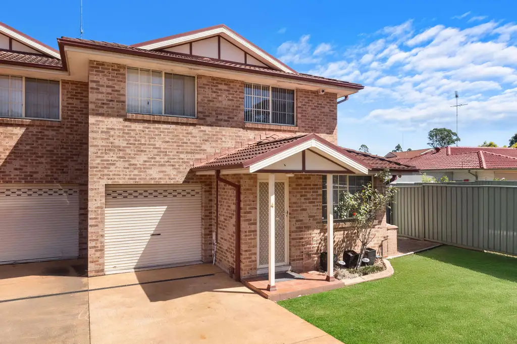 Main view of Homely townhouse listing, 4/25 Stanbury Place, Quakers Hill NSW 2763