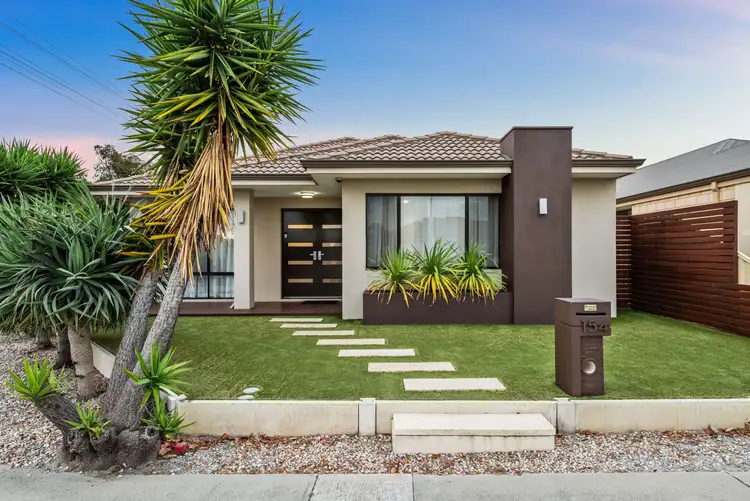 154 Hamilton Street, Queens Park WA 6107