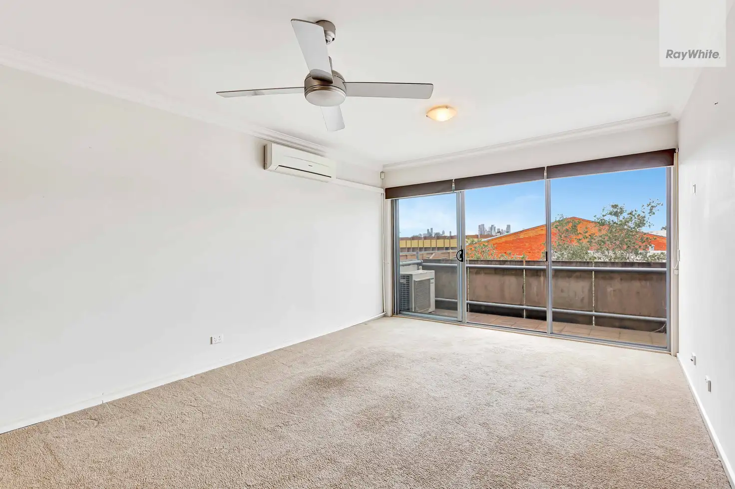 Main view of Homely apartment listing, 11/6 Pottery Court, Brunswick VIC 3056