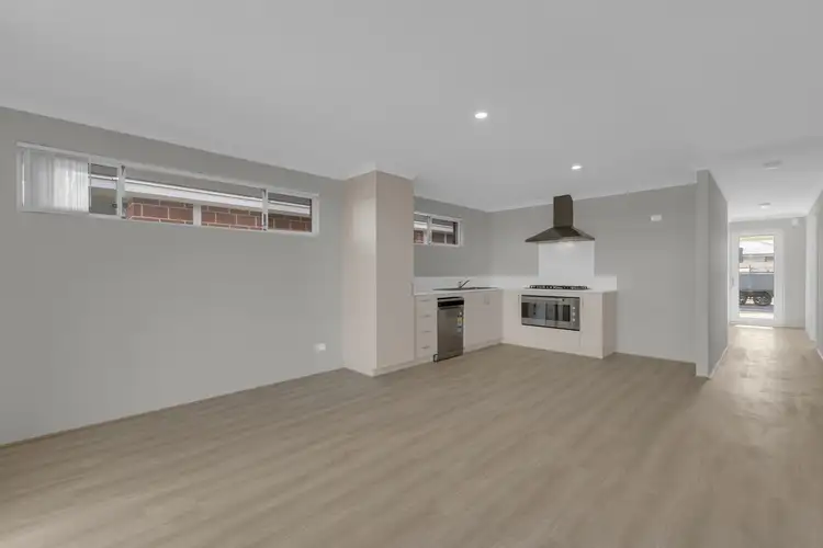 Fourth view of Homely house listing, 11 Earls Way, South Yunderup WA 6208