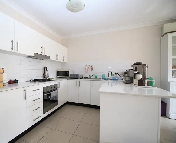 Third view of Homely villa listing, 4/323 Hector Street, Bass Hill NSW 2197