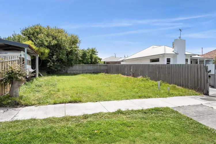 1A Pitman Street