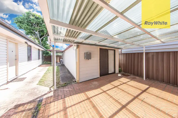 2/136 Alfred Street, Harris Park NSW 2150