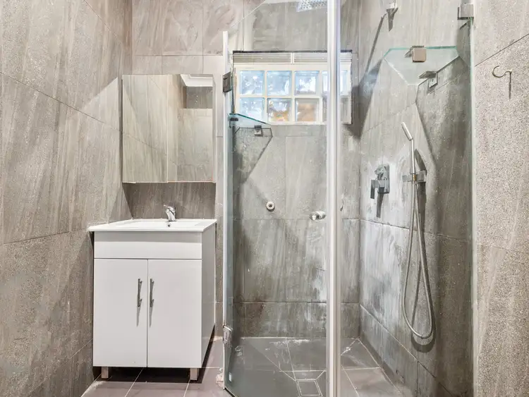 Sixth view of Homely house listing, 33 Parkland Avenue, Macquarie Fields NSW 2564