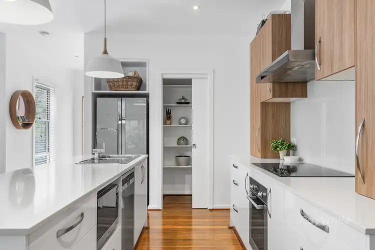 10B Mirrabooka Avenue