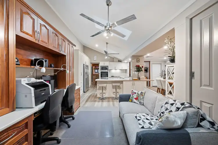 Sixth view of Homely house listing, 5 Daimler Place, Ingleburn NSW 2565