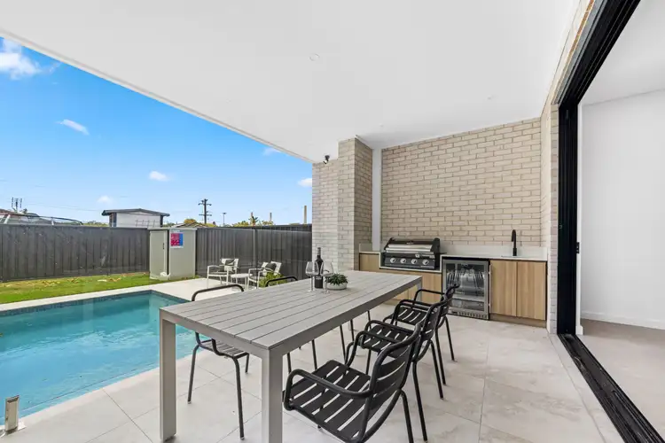 1B Monteray Avenue, Mannering Park NSW 2259