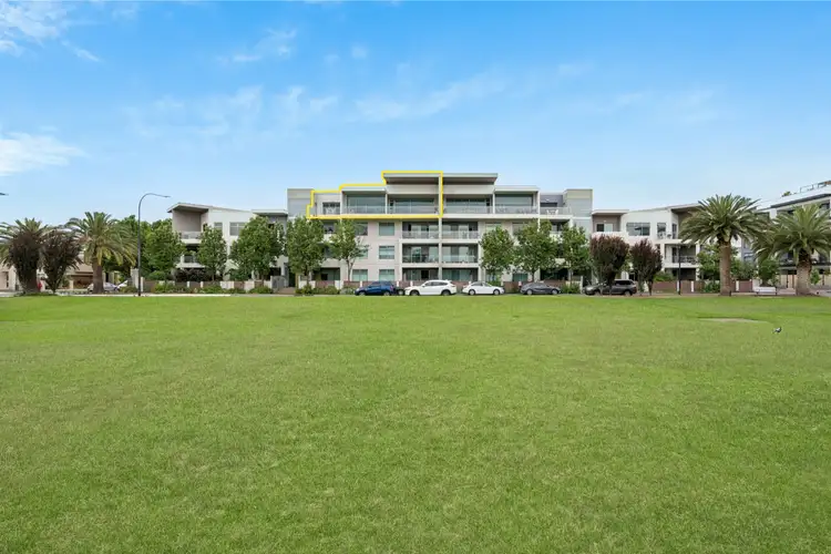 28/1 Burt Avenue, Findon SA 5023