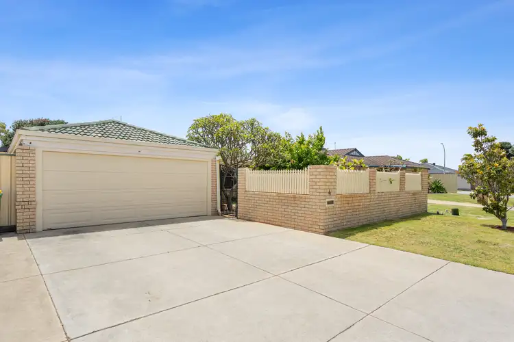 Fifth view of Homely house listing, 4 Huntingdale Crt, Cooloongup WA 6168
