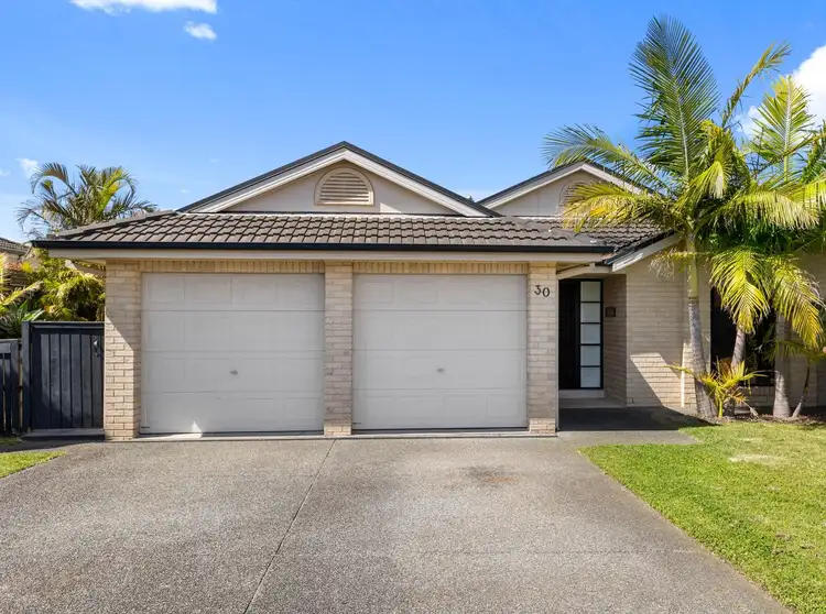 30 Geraldton Drive, Redhead NSW 2290