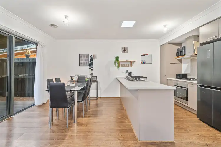 Fifth view of Homely house listing, 3 Supplejack Walk, Cranbourne North VIC 3977