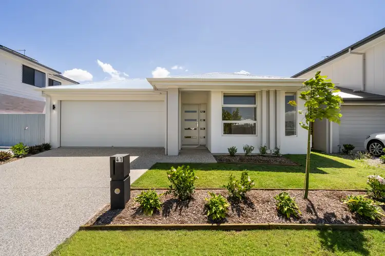 41 Byron Avenue, Newport QLD 4020