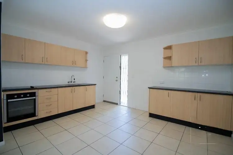 1/7 Deighton Road, Dutton Park QLD 4102