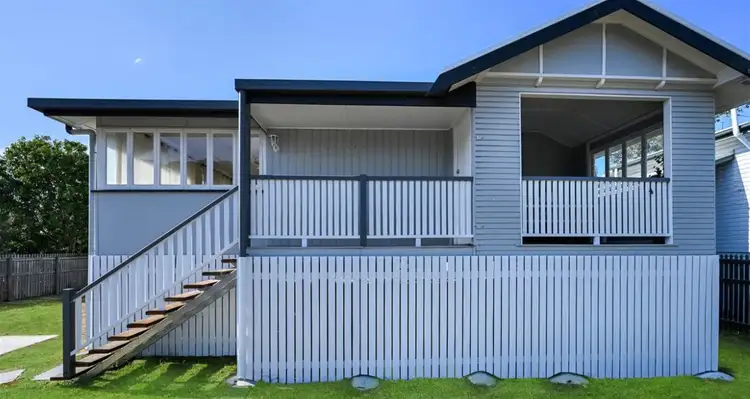 15 Eighth Street, Railway Estate QLD 4810