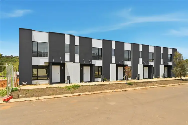 Second view of Homely house listing, 3 Fulham Circuit, Bacchus Marsh VIC 3340