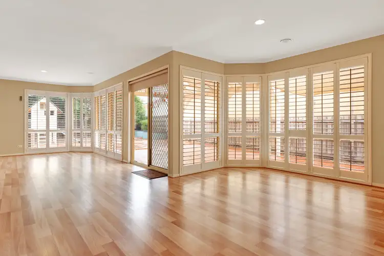 Second view of Homely house listing, 6 Tandarra Drive, Hoppers Crossing VIC 3029