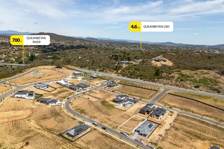 19 Petralia Street, Greenleigh NSW 2620