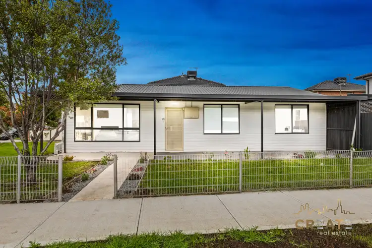 25 Kinnane Cres, Sunshine VIC 3020