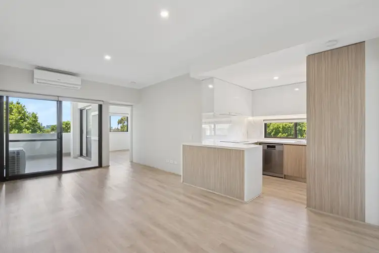 301/21 Kishorn Road, Applecross WA 6153