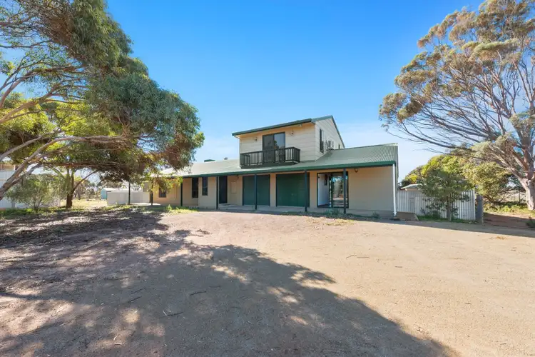 75 North Terrace, Moonta Bay SA 5558