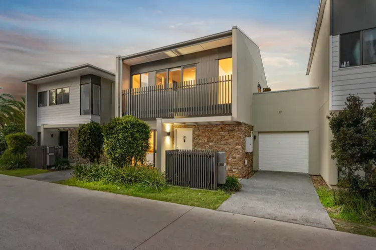 26/1 Lyra Avenue, Hope Island QLD 4212