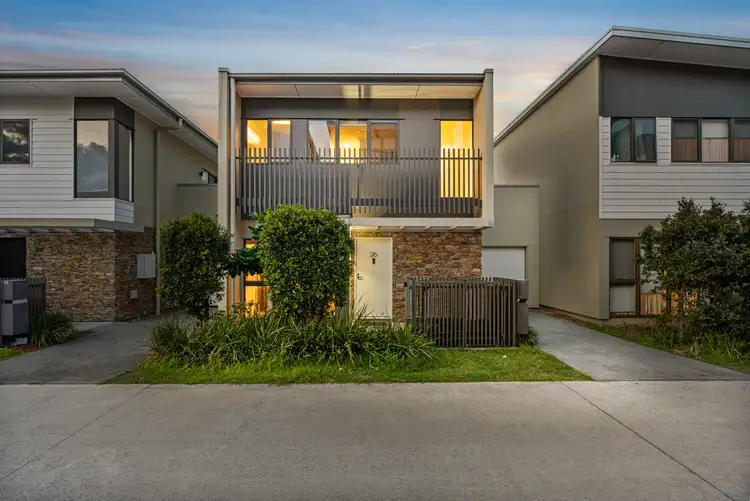 26/1 Lyra Avenue, Hope Island QLD 4212