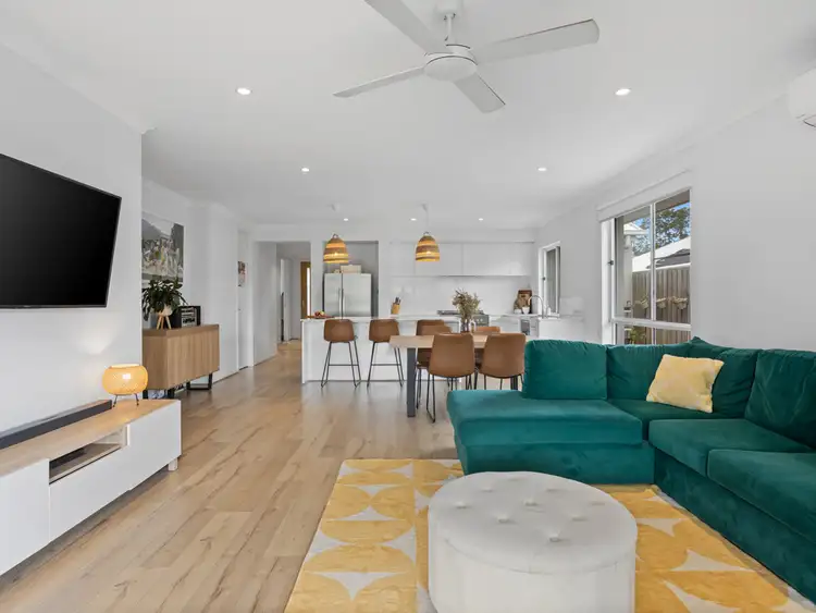 6 Challenger Way, Coomera QLD 4209