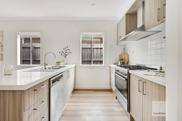 Sixth view of Homely house listing, 5 Sayda Court, Greenvale VIC 3059