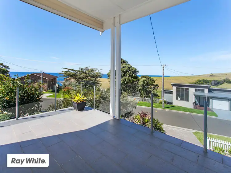 19b Anembo Crescent, Kiama Heights NSW 2533