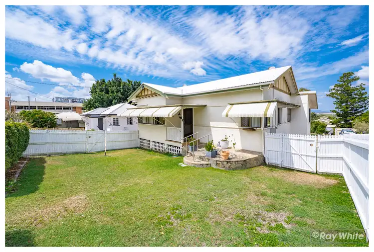 3 Craigilee Street, The Range QLD 4700
