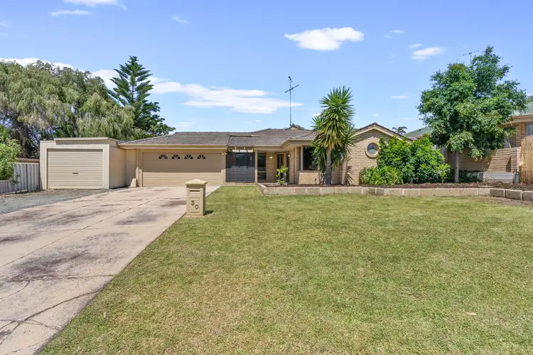 30 Yorrell Place, Halls Head WA 6210