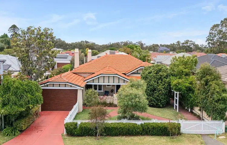 13 River Road, Cannington WA 6107