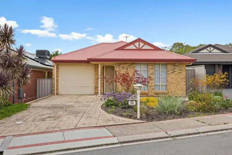 25 Jacaranda Grove