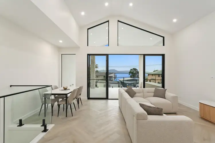 Fourth view of Homely house listing, 8 Newton Crescent, Oak Flats NSW 2529