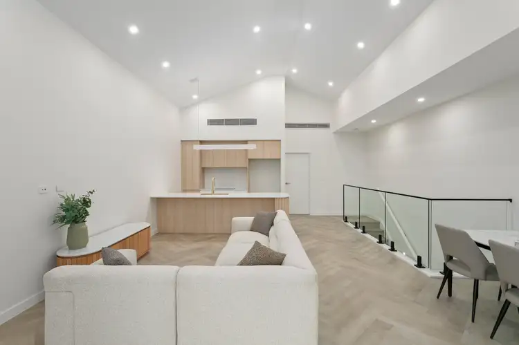 Fifth view of Homely house listing, 8 Newton Crescent, Oak Flats NSW 2529