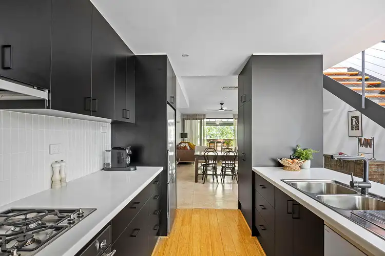 4/4 Centro Avenue, Subiaco WA 6008