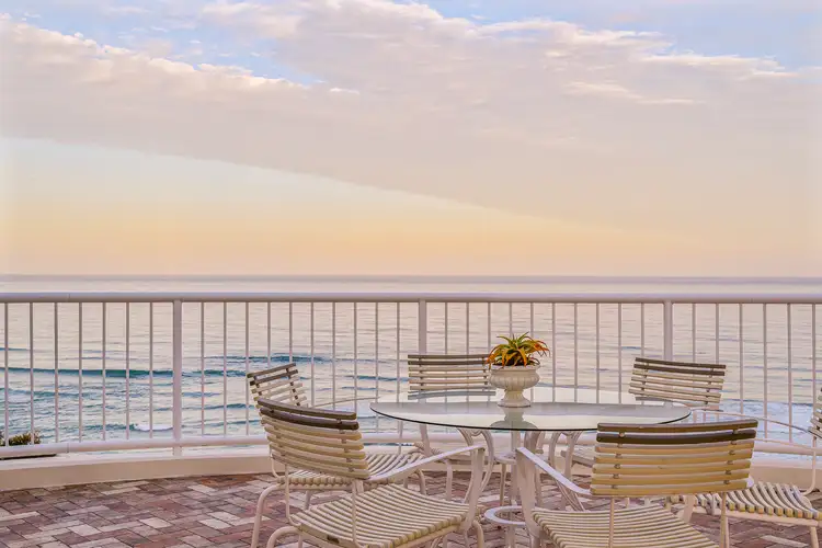 52/7-11 Elkhorn Avenue, Surfers Paradise QLD 4217