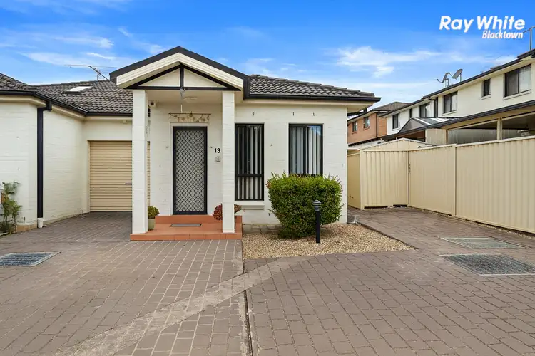 41 Doonside Crescent
