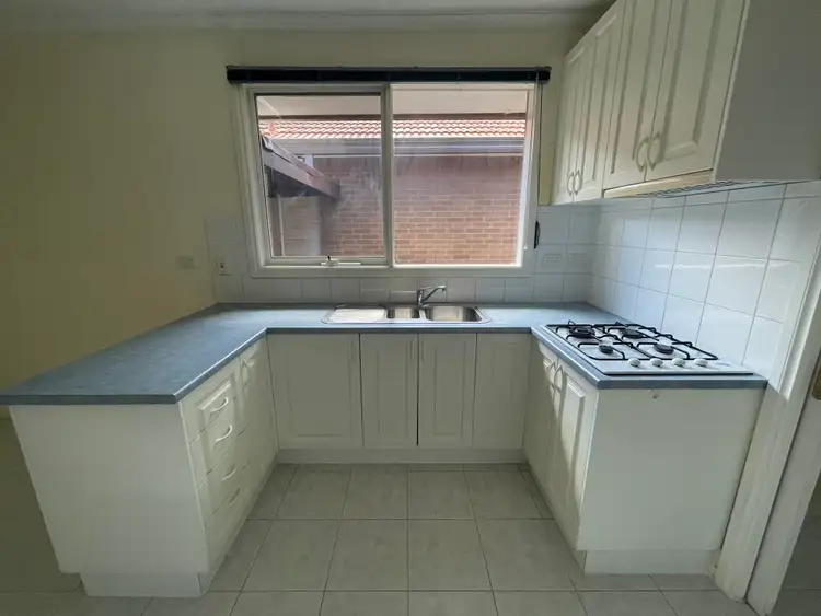 Fifth view of Homely unit listing, 2/105 Kangaroo Road, Hughesdale VIC 3166