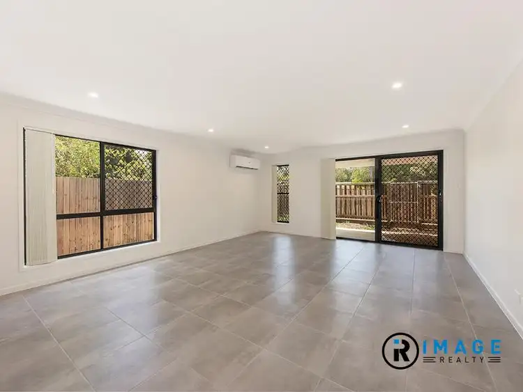 Fourth view of Homely house listing, A&B/6/8 Kyloe Court, Kingston QLD 4114